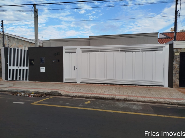 Casa para Locação Centro Catanduva